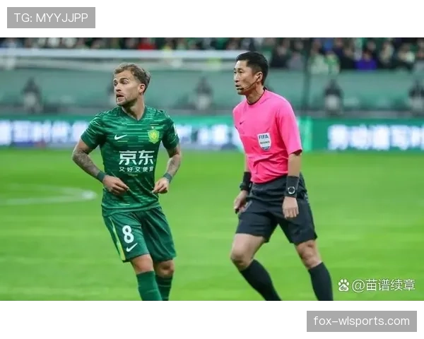 守门员犯规判定：禁区内哪些动作会被判点球